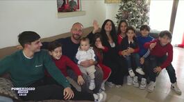 Chiara e Matteo, un Natale speciale con 8 figli e la nona in arrivo thumbnail
