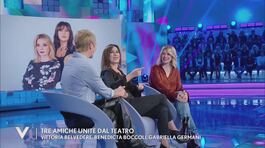 Vittoria Belvedere, Benedicta Boccoli e Gabriella Germani insieme a teatro thumbnail