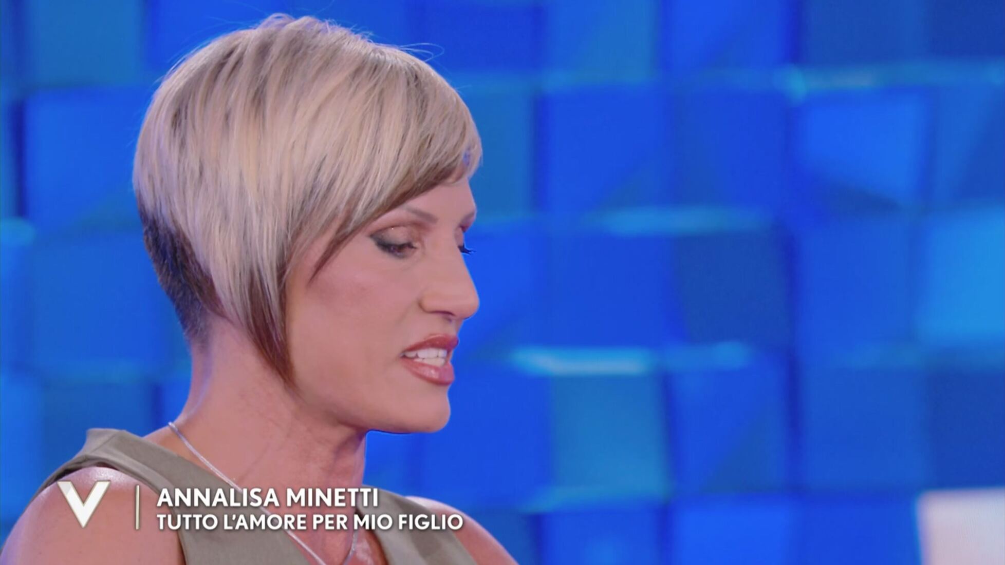 Verissimo: Annalisa Minetti: "Tutto l'amore per mio figlio" Video |  Mediaset Infinity