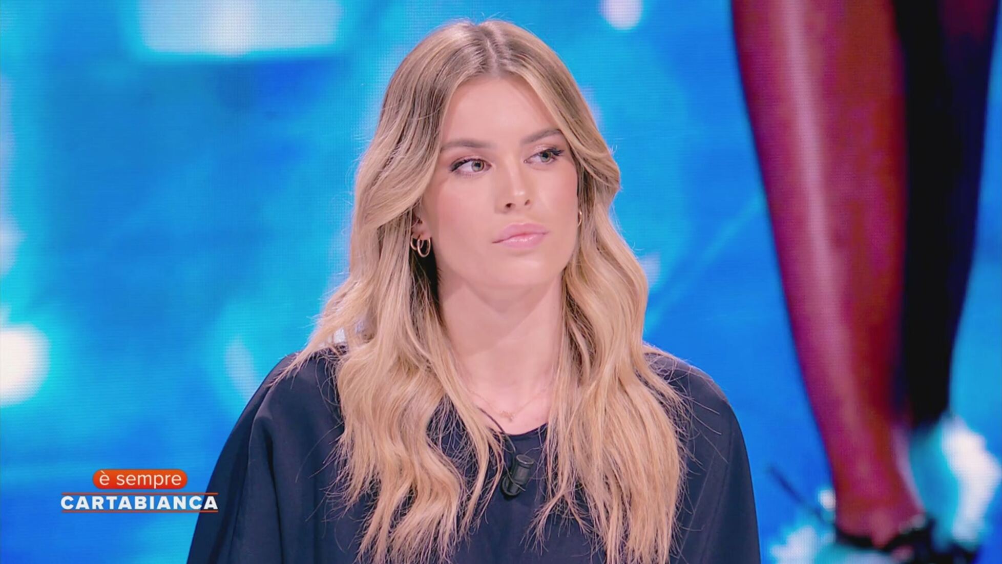 Sophie Codegoni e Sara Farinetti sulla chirurgia estetica - È sempre  Cartabianca Video | Mediaset Infinity