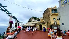 La lussuosa vita a Capri thumbnail