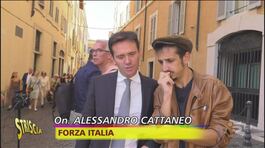 Parlamentari, insultate per noi voi che potete farlo impunemente thumbnail