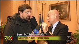 Paura dei terroristi? Macché, Minniti teme i Tapiri d'oro! thumbnail