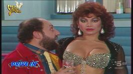 Carmen Russo la cassiera star del Drive In a Striscia thumbnail