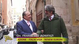 Vespone, le polemiche di Renzi e il compleanno di Meloni thumbnail