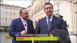 Vespone cerca i rubli nelle tasche della Lega thumbnail