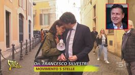 La scorta di Elly Schlein, una guardia svizzera thumbnail
