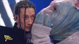 Daspo per i cantanti che parlano di politica: e i politici? thumbnail