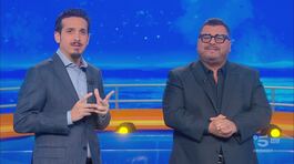 Pistola ad acqua per benedire i ragazzi thumbnail