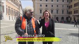 Beppe Grillo raccoglie i cocci dell'alleanza tra Pd e 5 Stelle thumbnail