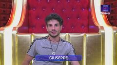 Giorno 38, Canale 5 ore 10:57