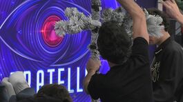 L'albero di Natale prende vita thumbnail