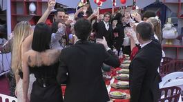 La cena della Vigilia ha inizio thumbnail