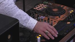 Serata disco per gli inquilini thumbnail