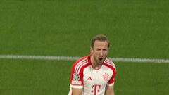 Kane in tuffo batte Provedel, è l'1-0 Bayern