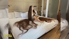 Aliia Nasyrova: la donna dai capelli più lunghi del mondo