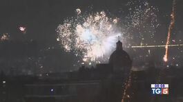 Feste in piazza botti e feriti thumbnail