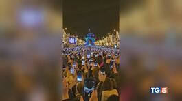 Mania dei selfie L'ora dei divieti thumbnail