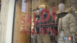 Inflazione ancora giù Saldi, corsa all'affare thumbnail