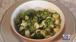 Gusto Verde: orecchiette con broccoli, peperoncino, aglio e olio thumbnail