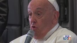 Il Papa: "Harris e Trump sono contro la vita" thumbnail