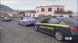 Appalti e tonno, accuse e ironie thumbnail