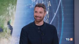 "I fantastici 5" Raoul Bova al Tg5 thumbnail
