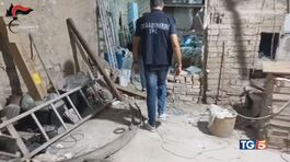 Un tesoro medievale 8 metri sotto Napoli thumbnail