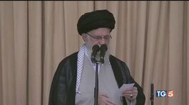 Bombe ancora su Beirut Le minacce di Khamenei thumbnail