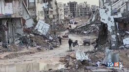 Israele avanza a sud "Via i civili da Rafah" thumbnail