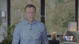 Il mondo attacca Putin per la morte di Navalny thumbnail