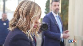Meloni: terzo mandato? Il governo non rischia thumbnail