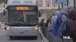 Bus e metro fermi, caos e disagi thumbnail