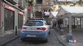 Napoli, "Facile per i ragazzi trovare una pistola" thumbnail