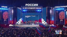 Putin festeggia il voto, l'Occidente lo contesta thumbnail