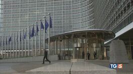 Europee, corsa al via. La difesa di Emiliano thumbnail