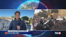 Gaza, tregua vicina? Fosse comuni in Siria thumbnail