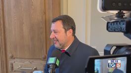 Attesa per Salvini Renzi prosciolto thumbnail