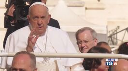 Seminaristi gay? Il Papa chiede coerenza thumbnail