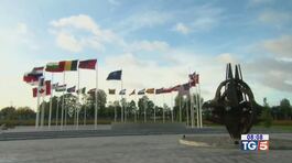 Armi Nato contro Putin il mondo si divide thumbnail
