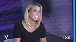 Oggi pomeriggio appuntamento con Verissimo - Le Storie thumbnail
