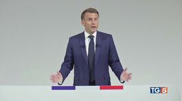 Francia, caos politico e timori per la piazza thumbnail