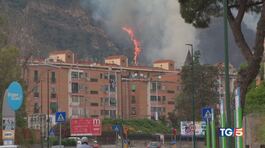 Caldo, incendi, siccità, primo bollino rosso thumbnail