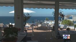 Capri revoca il divieto di sbarco per i turisti thumbnail