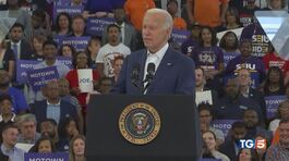 Biden sotto assedio "Correrò è vincerò" thumbnail