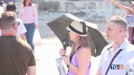 Maltempo e afa record non fermano i turisti thumbnail