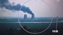 Fiamme a Zaporizhzhia. Kiev, attacchi in Russia thumbnail