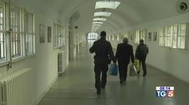 Suicidi e rivolte, emergenza carceri thumbnail