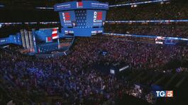 I leader dem e Oprah sul palco per Kamala thumbnail