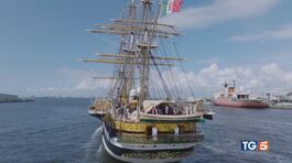 L'Amerigo Vespucci incanta il Giappone thumbnail